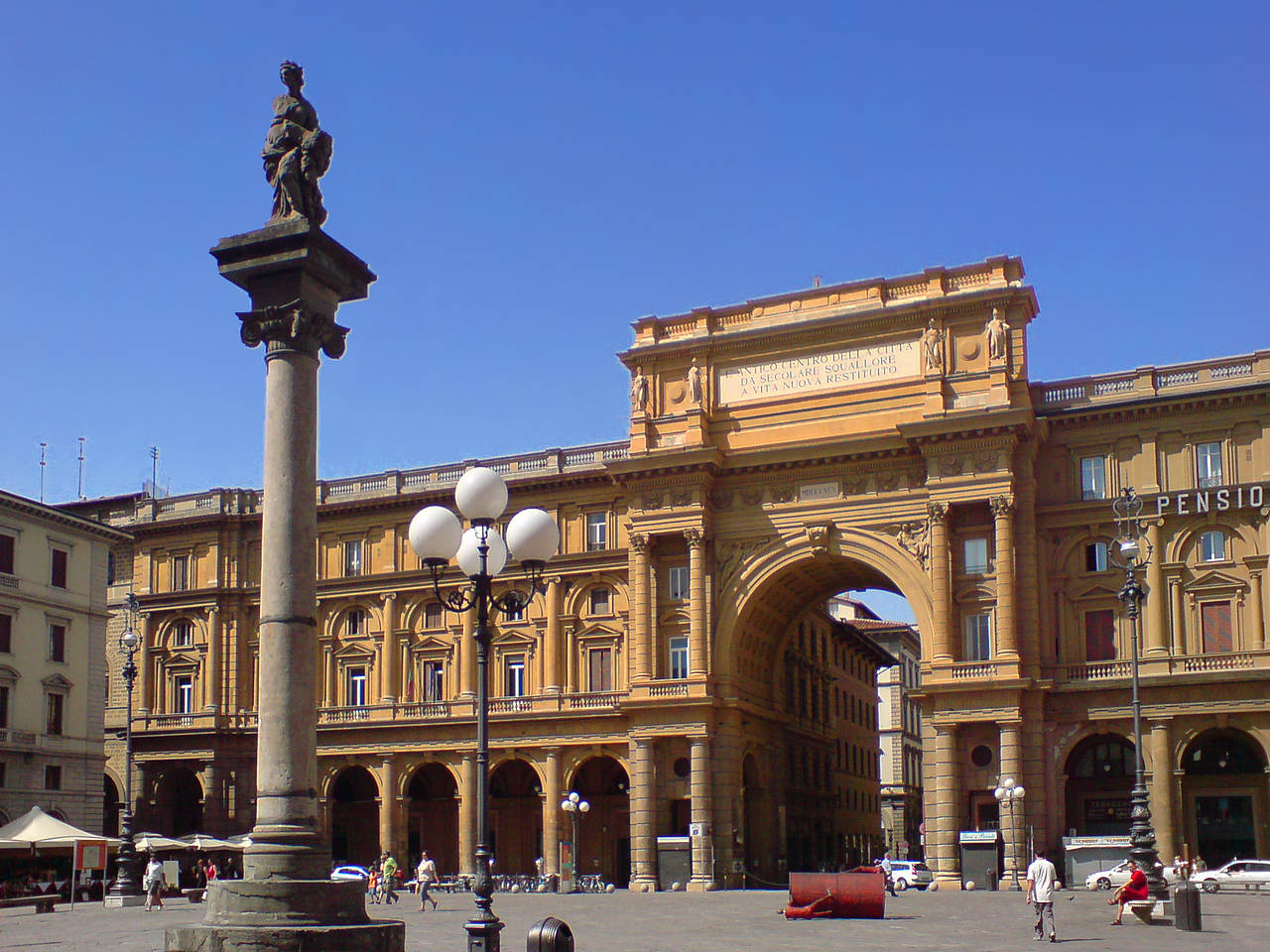 Piazza della Repubblica 